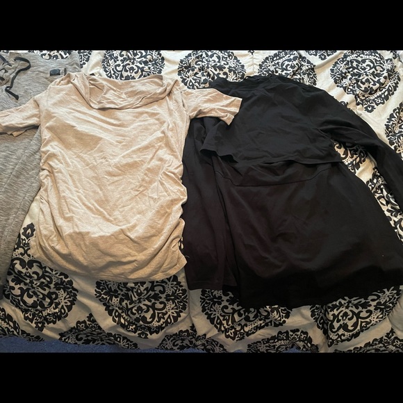 Woman’s maternity clothes - Picture 4 of 5